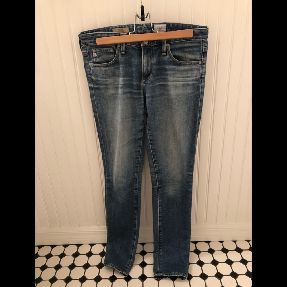 AG • The Stilt Cigarette Leg Jean size 27R